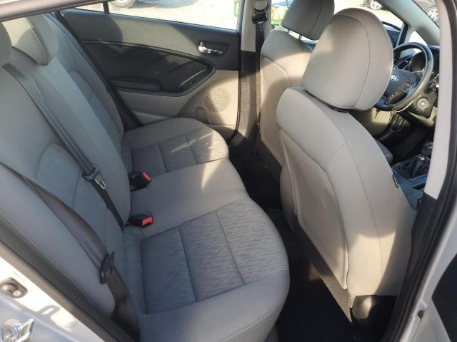 KNAFK4A65F5425463 KIA FORTE LX