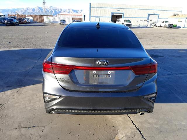 3KPF24AD7ME335590 KIA FORTE FE