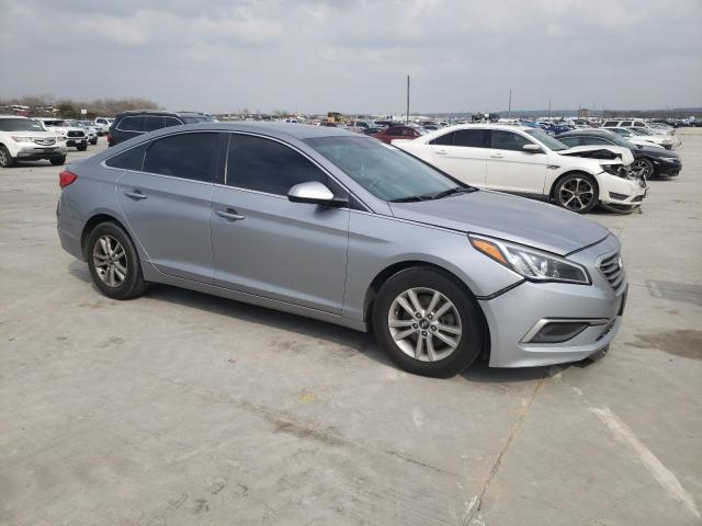 2017 HYUNDAI SONATA SE 5NPE24AFXHH537953