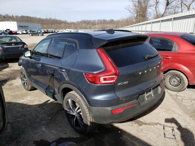 2022 VOLVO XC40 T5 R- - YV4162UM7N2749074