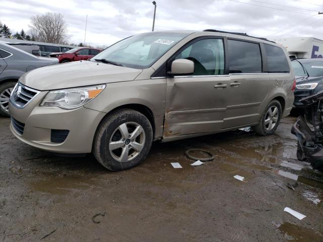 2009 Volkswagen Routan SE