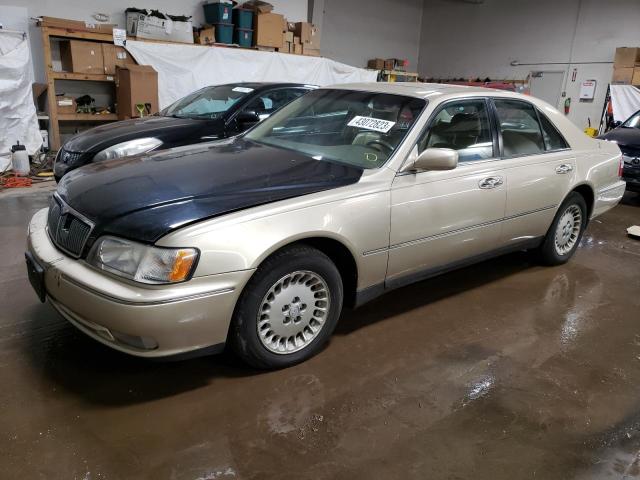 1998 INFINITI Q45 Base