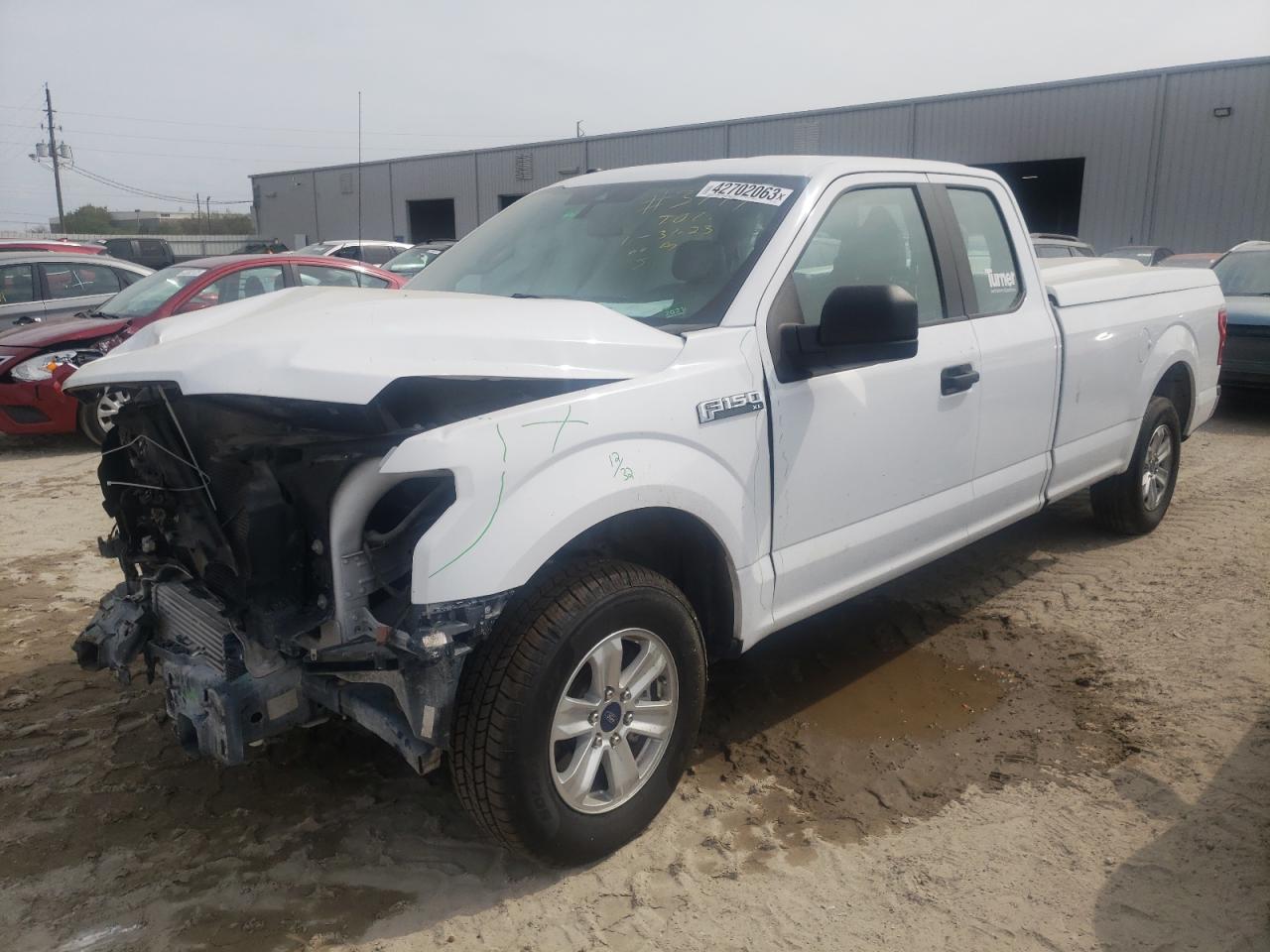 FORD F-150 SUPER CAB