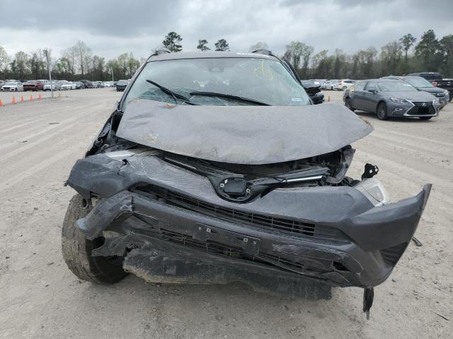 2018 TOYOTA RAV4 LE - JTMZFREV0JJ745244