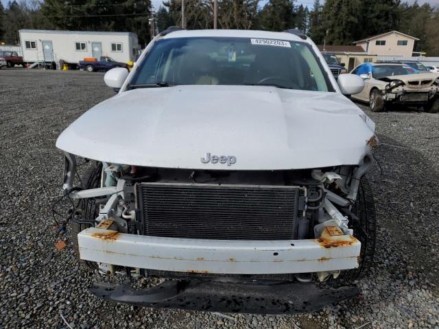 1C4NJCEAXHD102240 Jeep Compass Latitude