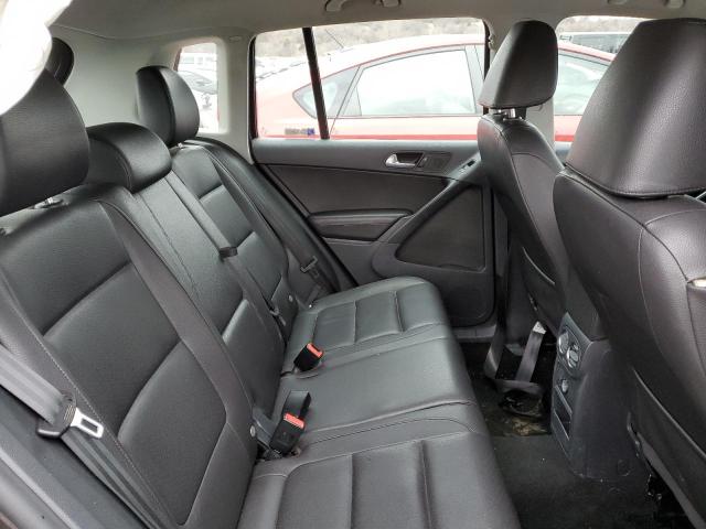 2016 VOLKSWAGEN TIGUAN S - WVGBV7AX3GW516953