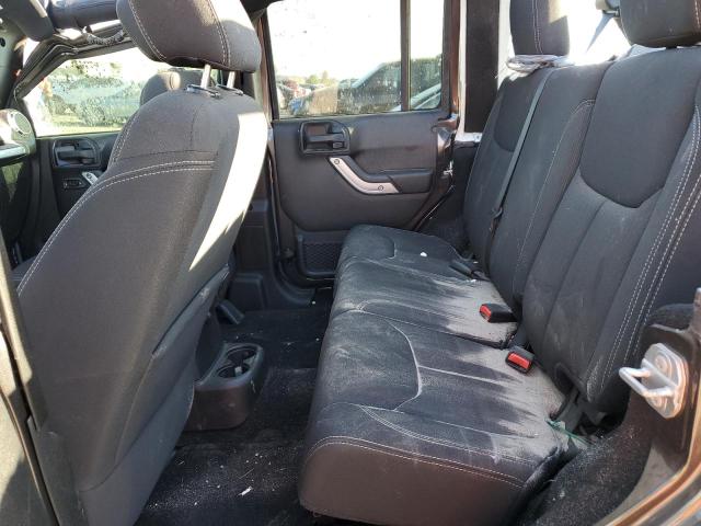 1C4BJWEG0GL304873 Jeep Wrangler Unlimited Sahara