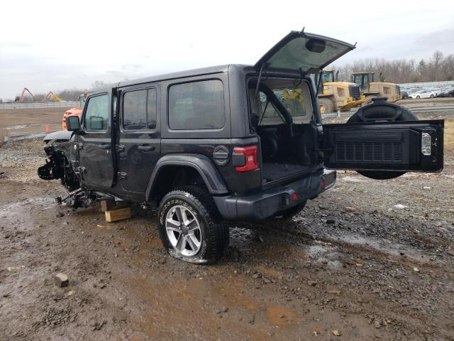 1C4HJXEN8JW175947 Jeep Wrangler Unlimited Sahara