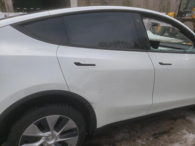 2022 TESLA MODEL Y 7SAYGDEE2NF396292