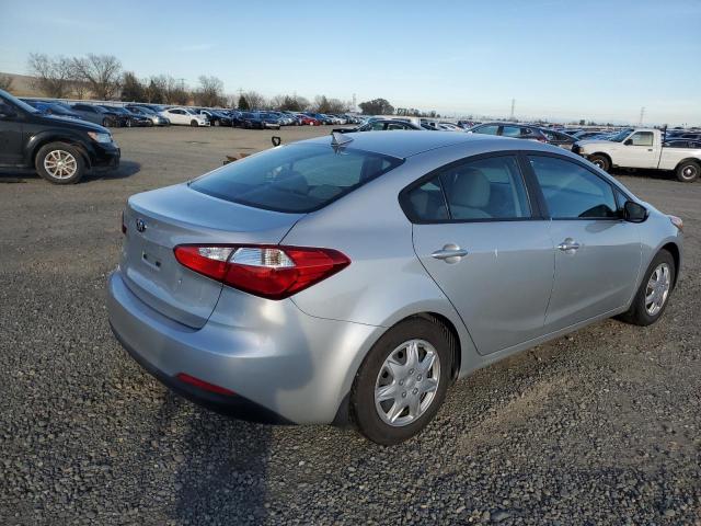 KNAFK4A65F5425463 KIA FORTE LX