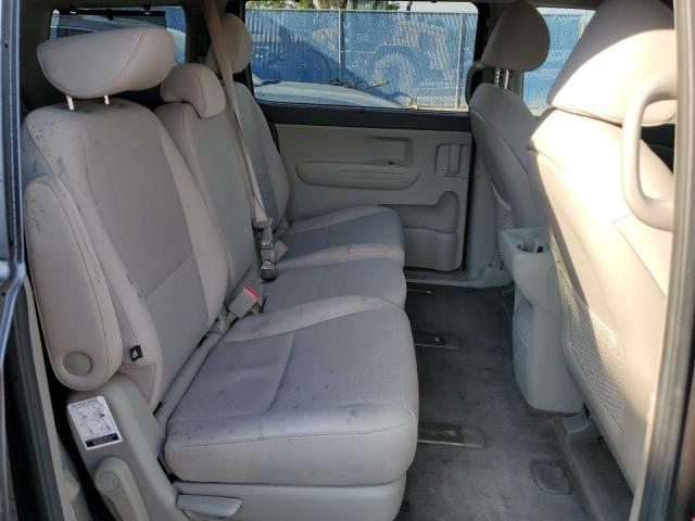 KNDMB5C19G6132260 KIA Sedona