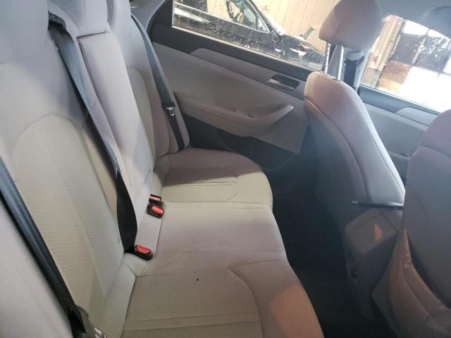 2019 HYUNDAI SONATA SE 5NPE24AF2KH741248