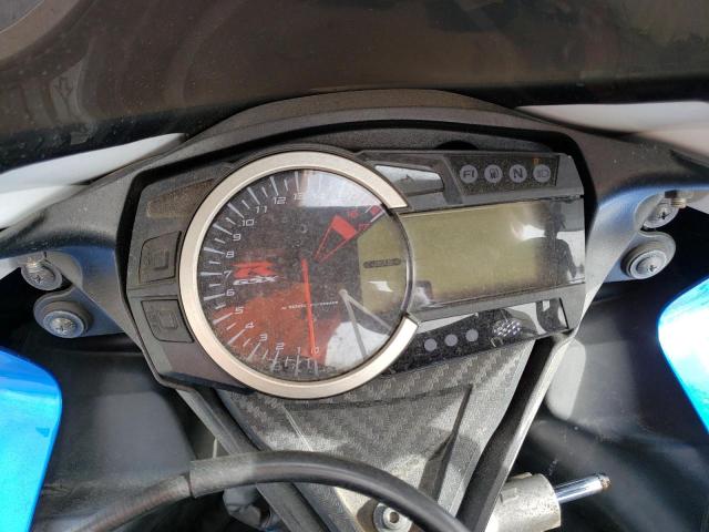 2011 SUZUKI GSX-R600 - JS1GN7FA2B2101860