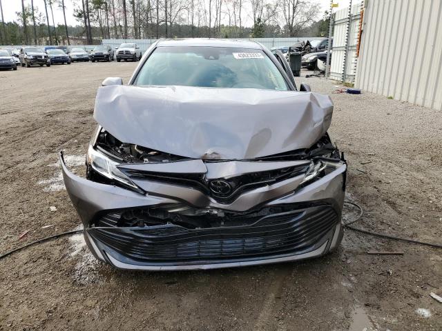 2018 TOYOTA CAMRY SE A - 4T1B11HK0JU565971