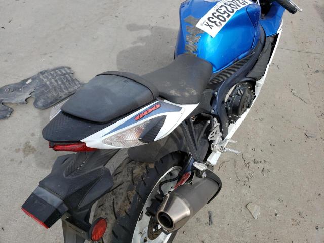 2011 SUZUKI GSX-R600 - JS1GN7FA2B2101860