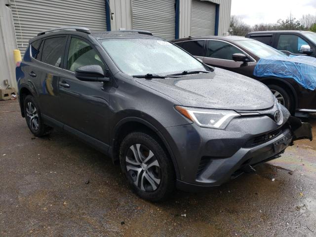2017 TOYOTA RAV4 LE JTMBFREV2HJ131677