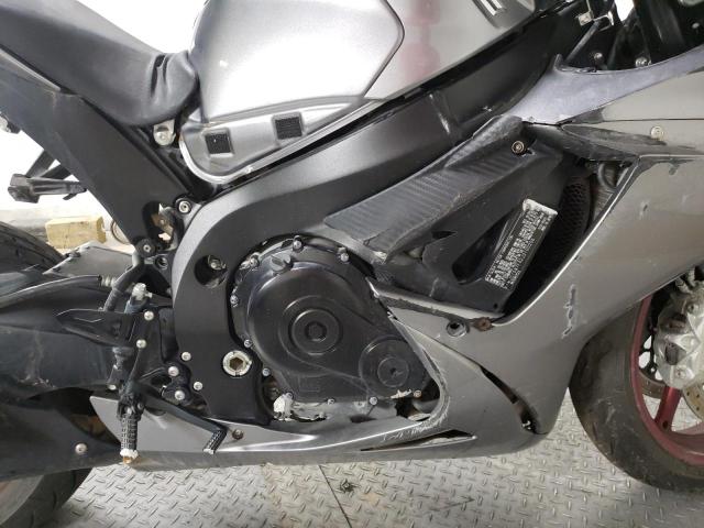 2018 SUZUKI GSX-R600 - JS1GN7FA2J2100206