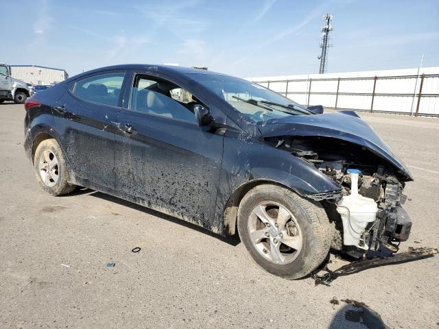 5NPDH4AE9FH615573 Hyundai ELANTRA SE