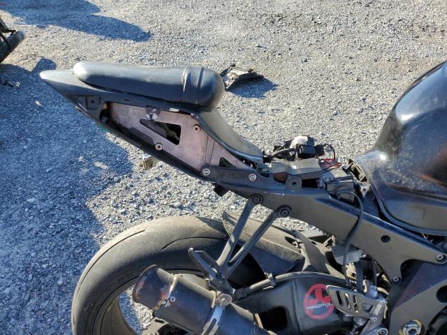 2006 SUZUKI GSX-R1000 - JS1GT76A762101039
