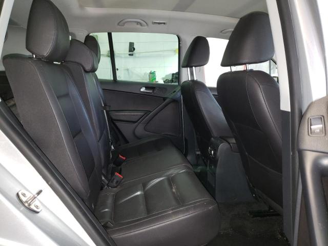 2017 VOLKSWAGEN TIGUAN WOL - WVGSV7AX9HK002694