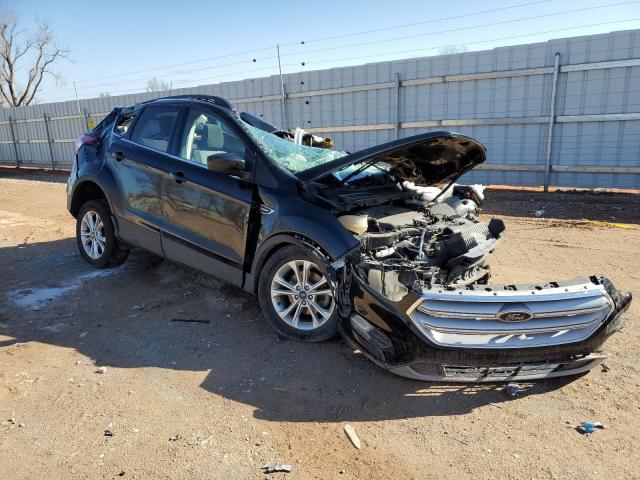 2018 FORD ESCAPE SE 1FMCU0GD4JUD02682