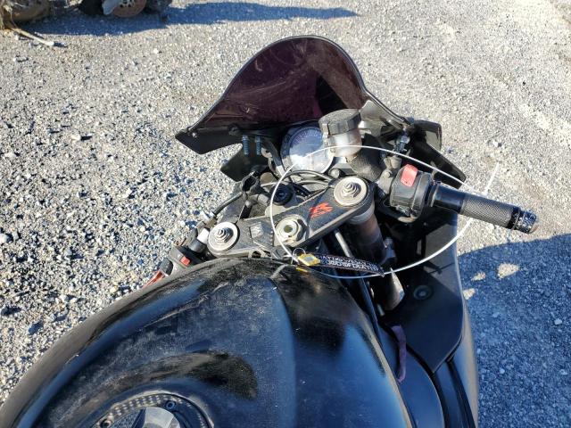 2006 SUZUKI GSX-R1000 - JS1GT76A762101039