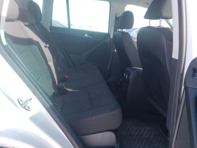 2017 VOLKSWAGEN TIGUAN TRE WVGHV7AX1HK034114