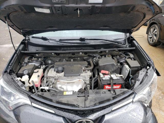 2017 TOYOTA RAV4 LE JTMBFREV2HJ131677