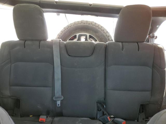 1C4HJXEN8LW148069 Jeep Wrangler Unlimited Sahara