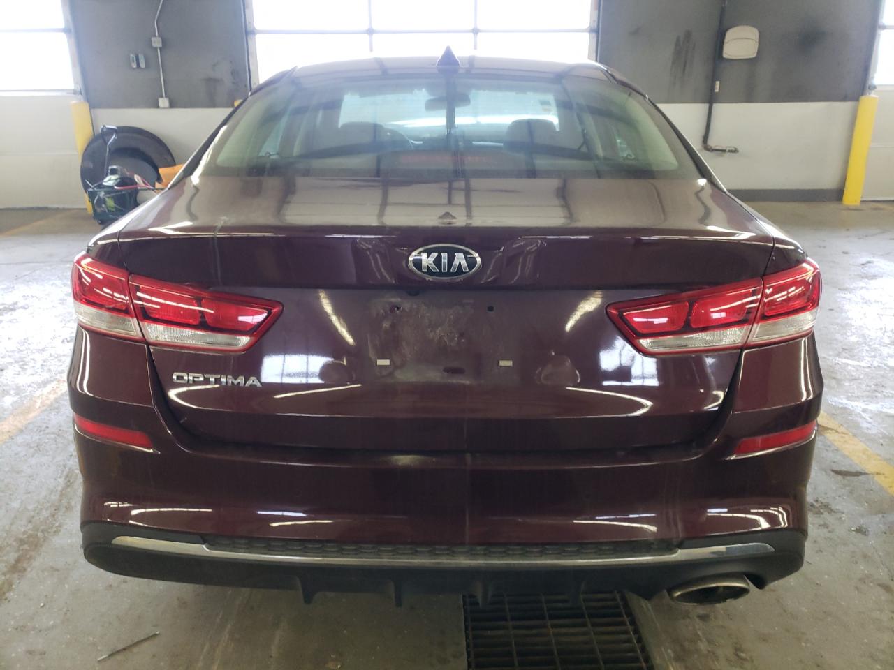 5XXGT4L39KG357049 2019 Kia Optima Lx