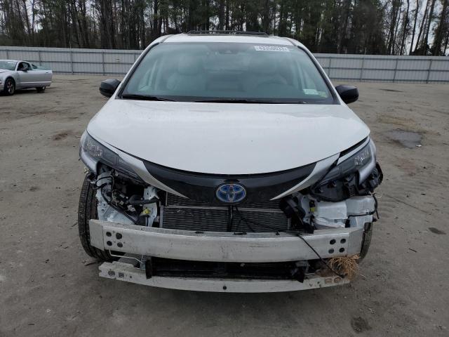 2022 TOYOTA SIENNA XSE - 5TDDSKFCXNS060350