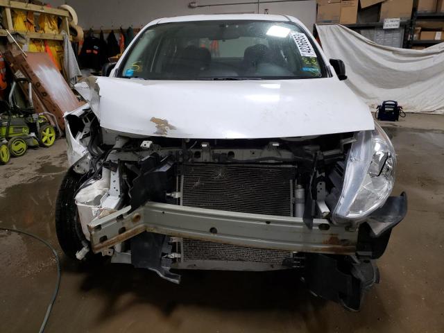 2015 NISSAN VERSA S 3N1CN7AP1FL836031