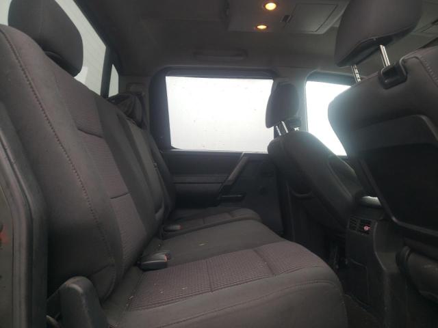 1N6AA07CX8N313392 Nissan Titan