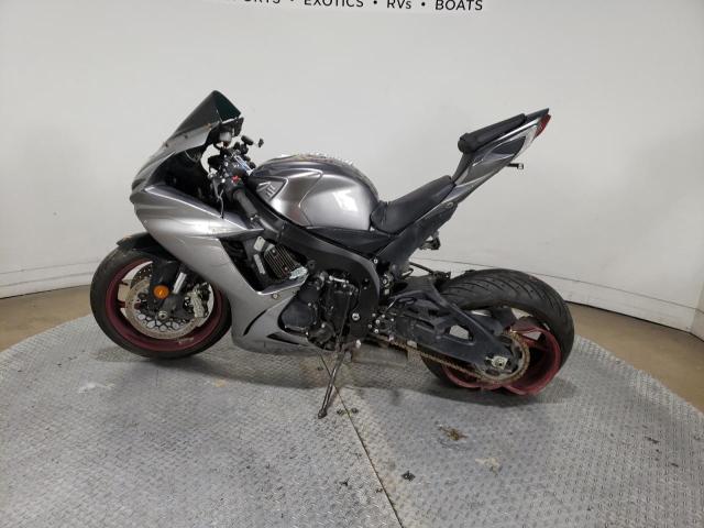 2018 SUZUKI GSX-R600 - JS1GN7FA2J2100206