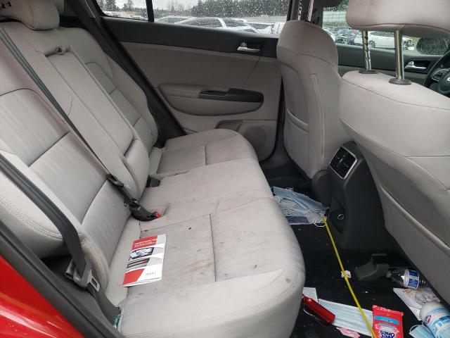 KNDPMCAC4H7083030 KIA Sportage Lx
