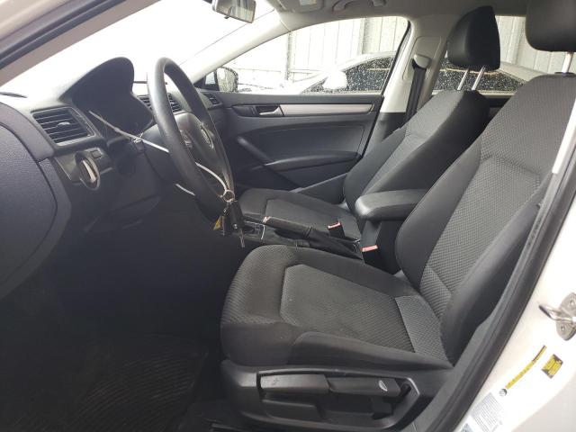 2015 VOLKSWAGEN PASSAT S - 1VWAS7A38FC066008