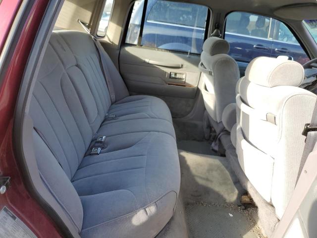 1LNLM82W8PY724656 Lincoln TOWNCAR