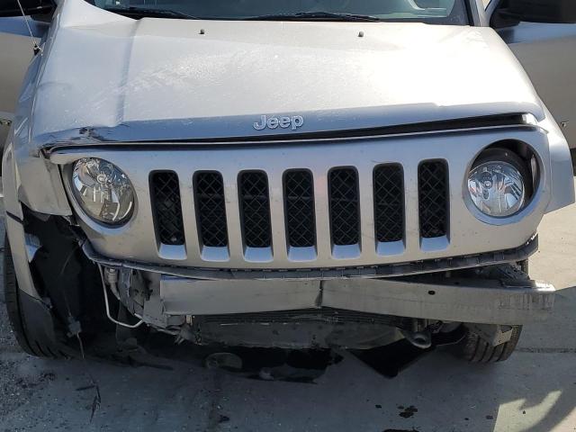 1C4NJRBB3HD196817 Jeep Patriot Sport