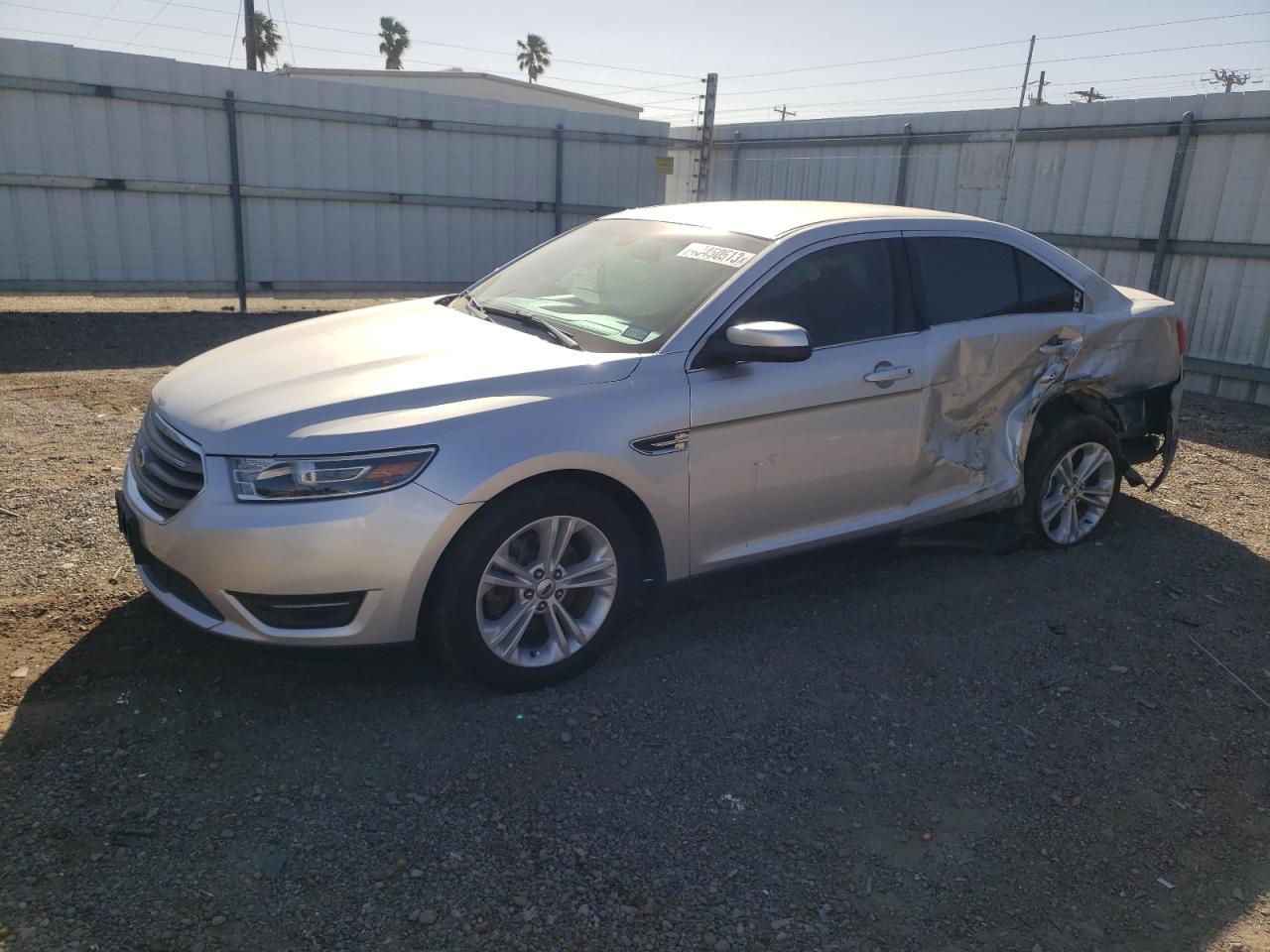 1FAHP2E8XJG117169 FORD TAURUS SEL 2018