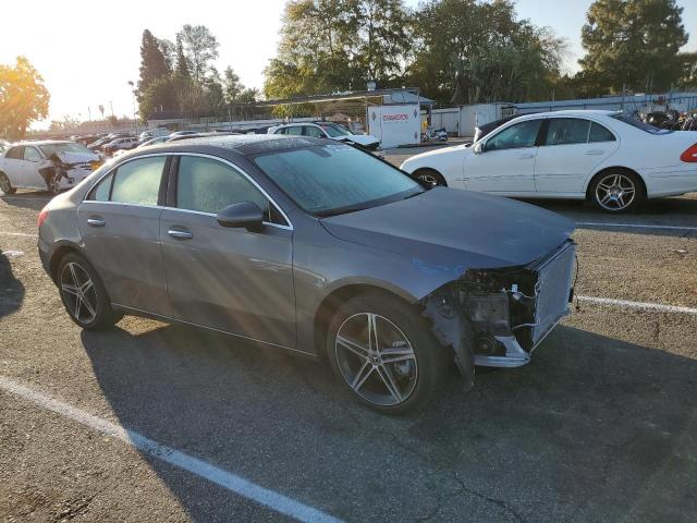2022 MERCEDES-BENZ A 220 - W1K3G4EB1NJ348844