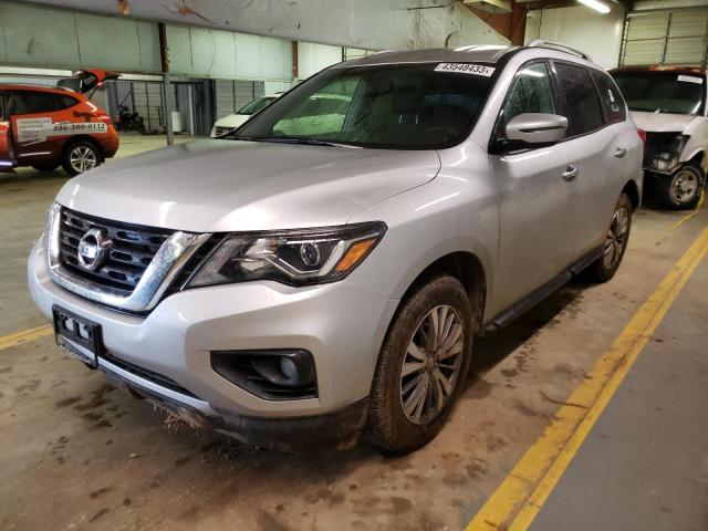 2020 Nissan Pathfinder SV