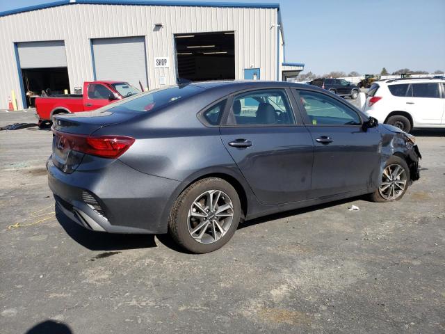 3KPF24AD3PE572758 KIA FORTE LX