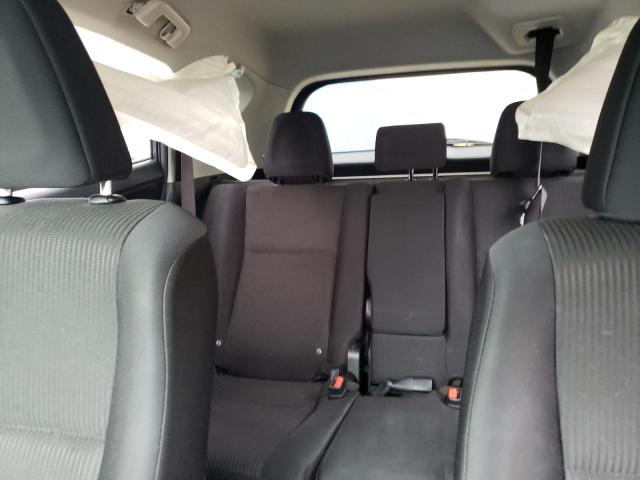 2017 TOYOTA RAV4 LE JTMBFREV2HJ131677