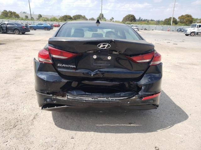 2018 HYUNDAI ELANTRA SE 5NPD84LF4JH326583