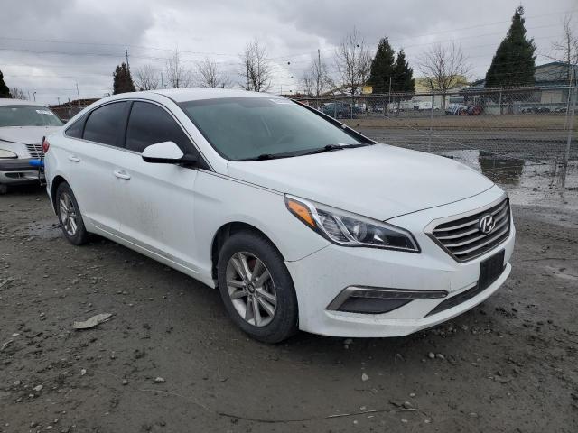 2015 HYUNDAI SONATA SE - 5NPE24AF1FH031697