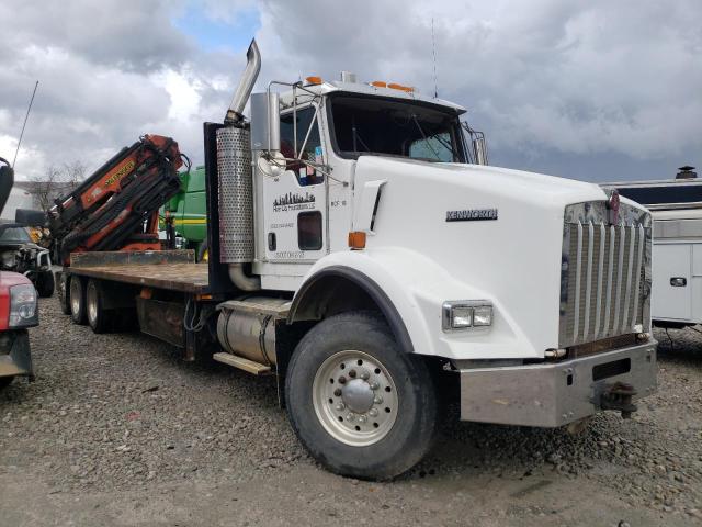 1NKDLU0X14J069940, 2004 Kenworth Construction T800 on Copart