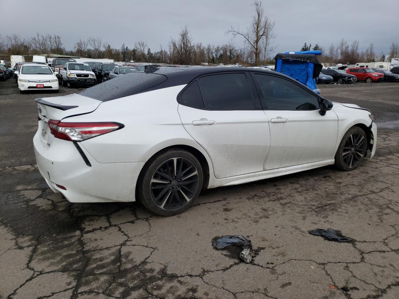 4T1BZ1HK4JU020302 TOYOTA CAMRY 2018