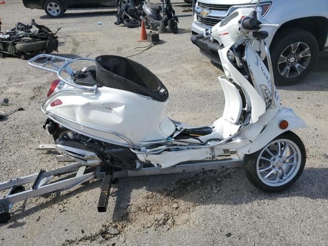 2021 PIAGGIO MOTORCYCLE - ZAPM818G4M5904071