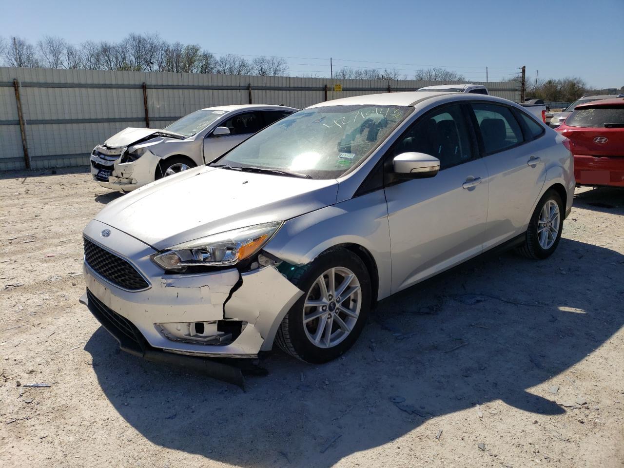 1FADP3F28HL285537 FORD FOCUS SE 2017