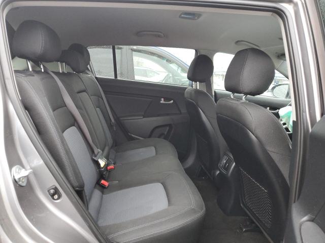 KNDPBCAC6F7765409 KIA Sportage Lx